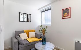 Comfortable And Quiet Studio